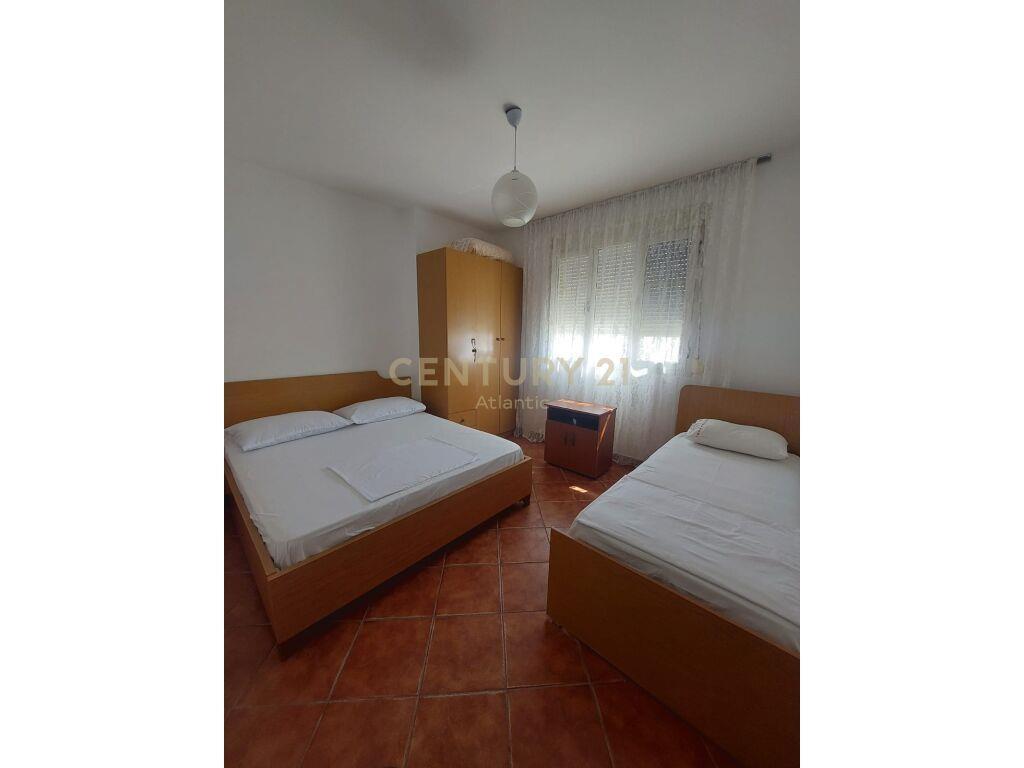 JEPET ME QERA APARTAMENT 1+1 ME PAMJE ANSORE DETI PLAZH HEKU