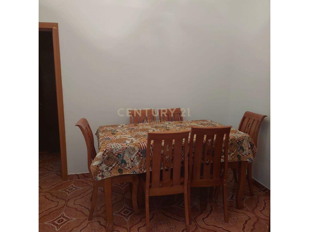 JEPET ME QERA APARTAMENT 2+1 +POSTE PARKIMI NE PLAZH HEKURUD