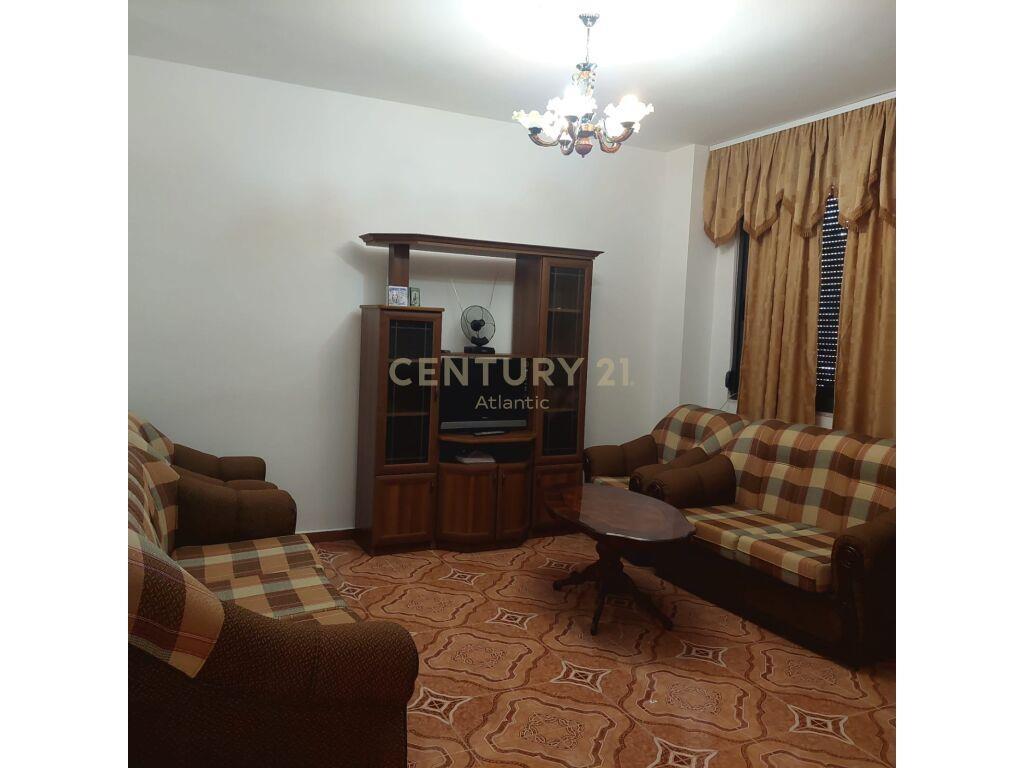 JEPET ME QERA APARTAMENT 2+1 +POSTE PARKIMI NE PLAZH HEKURUD