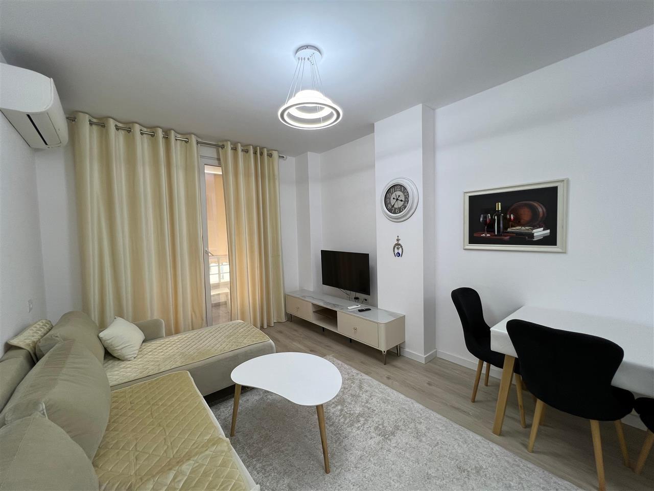 Qera,Apartament 2+1,Unaza E Re