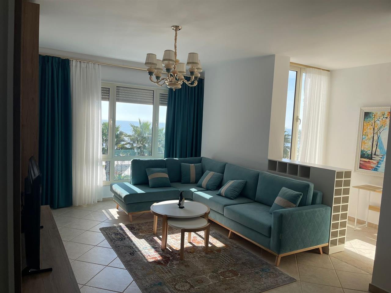 APARTAMENT 3+1+2 ME PAMJE DETI NE VOLLGA !!