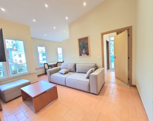 APARTAMENT 2+1+2TUALETE+VERANDE ME QERA