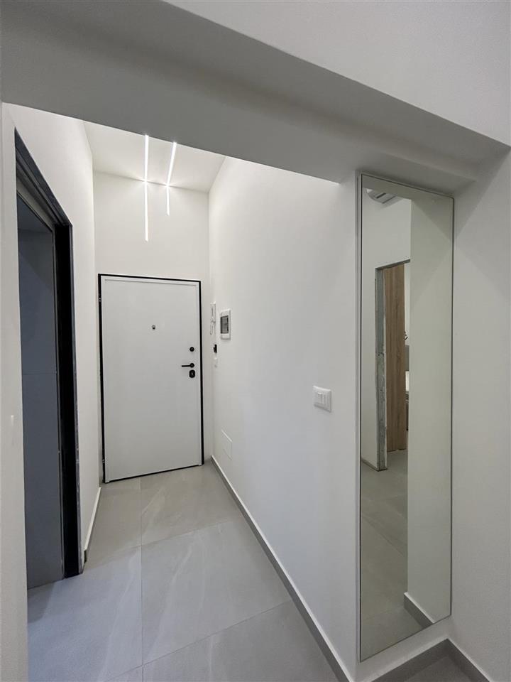 JEPET ME QERA 1+1 QENDER DURRES