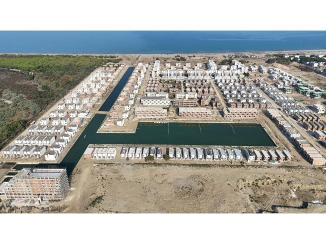 Apartament 1+1 me verande ne Rezidencen Turquoise Marina!