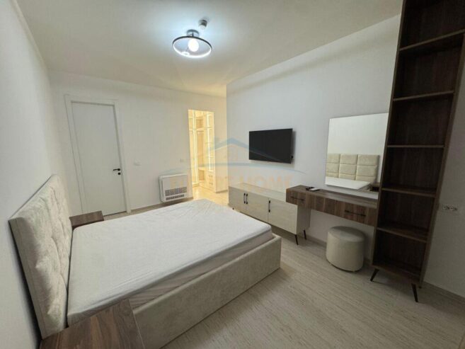 Qira, Apartament 2+1+2+ Post Parkimi, Liqeni i Thatë,Tiranë