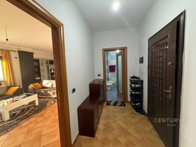 Shesim Apartament 2+1 tek Rruga 5 Maj 125,000 € SPEED103408