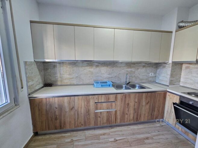 Shesim Apartament 1+1 ne Rrugen 5 Maj SPEED103405