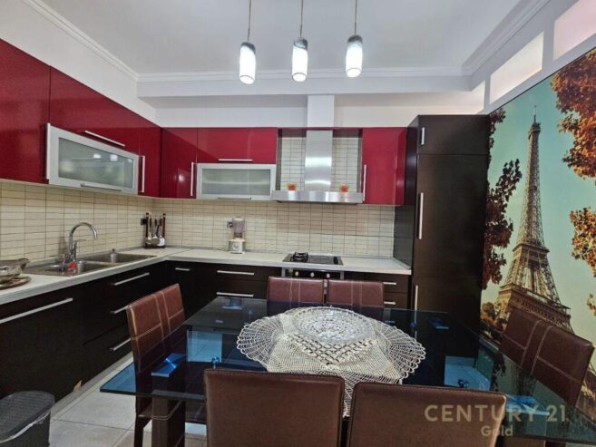 SHITET APARTAMENT 2+1+2 169,000 €