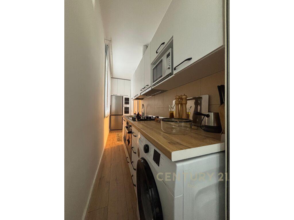 JEPET ME QIRA APARTAMENT 1+1 PRANE QENDRES TREGTARE BLUE STA