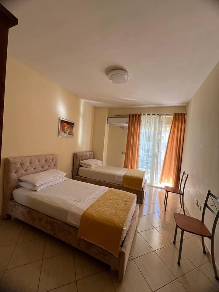 JEPET ME QERA APARTAMENT 2+1 NE PLAZH!