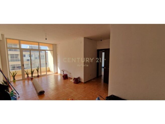 Apartment 2+1 ne Astir te kompleksi Fratari 112500 €