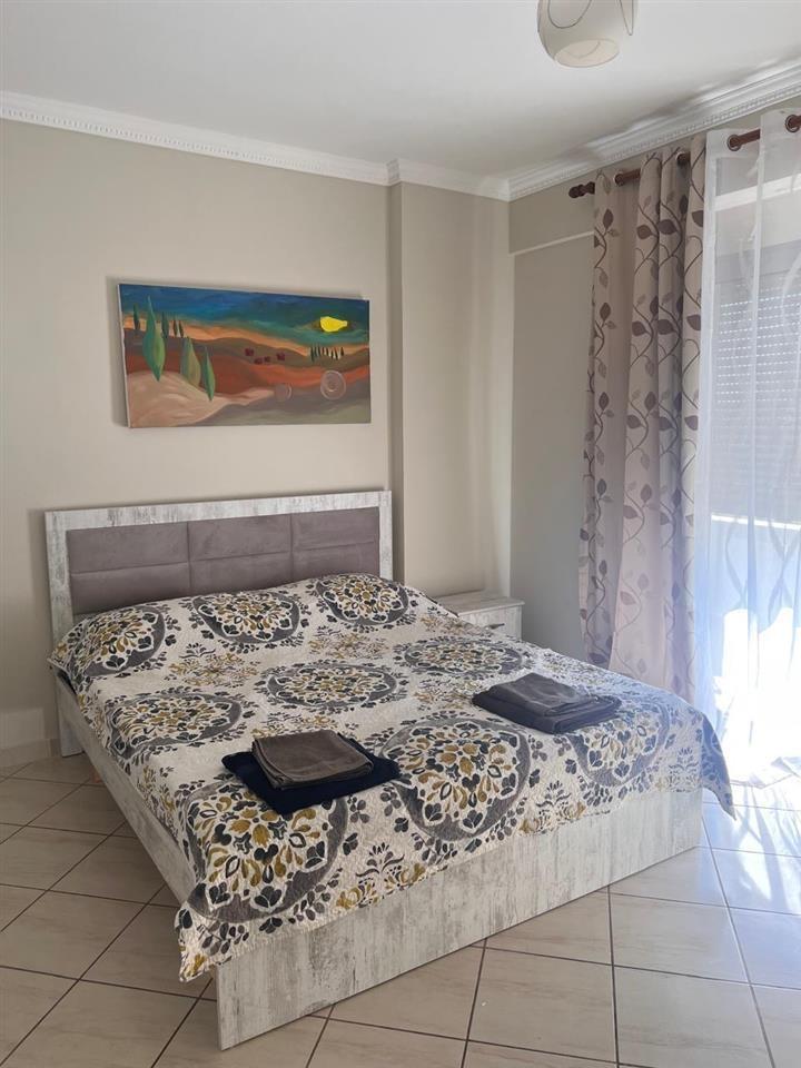 Apartament 2+1 me qera, Vollga