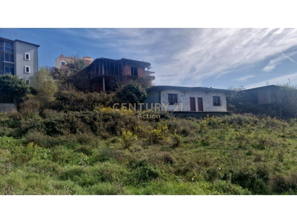 EKSKLUZIVE!!! OKAZION!! SHESIM TRUALL DHE NDËRTESË NË SHKALL