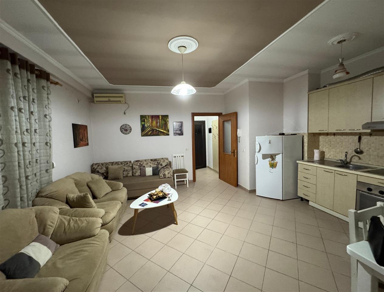 Qera, Apartament 1+1, Rruga e Bogdaneve, Tiranë.