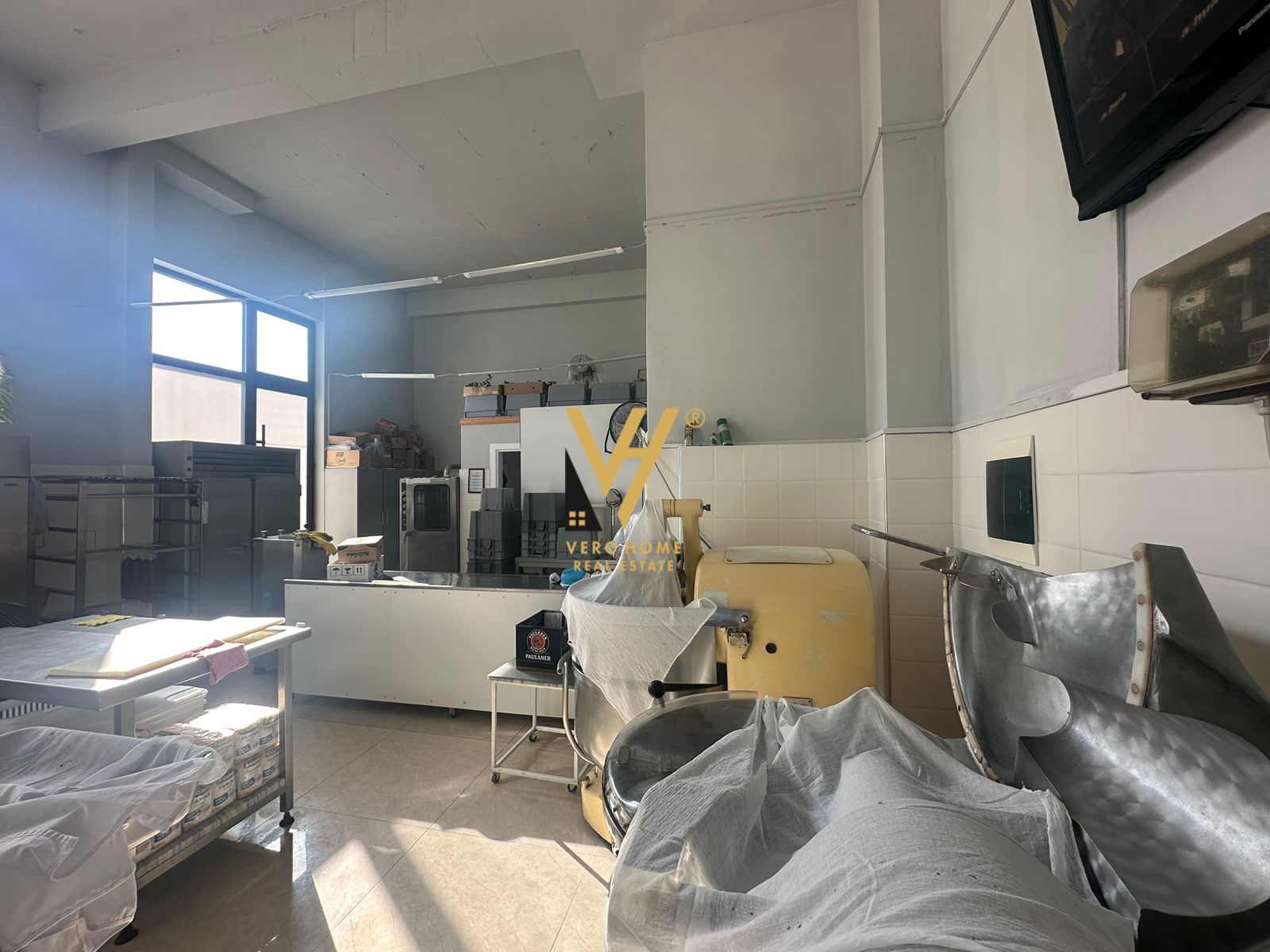 DYQAN 115 M2 TE SPITALI AMERIKAN 2, 270.000 EURO