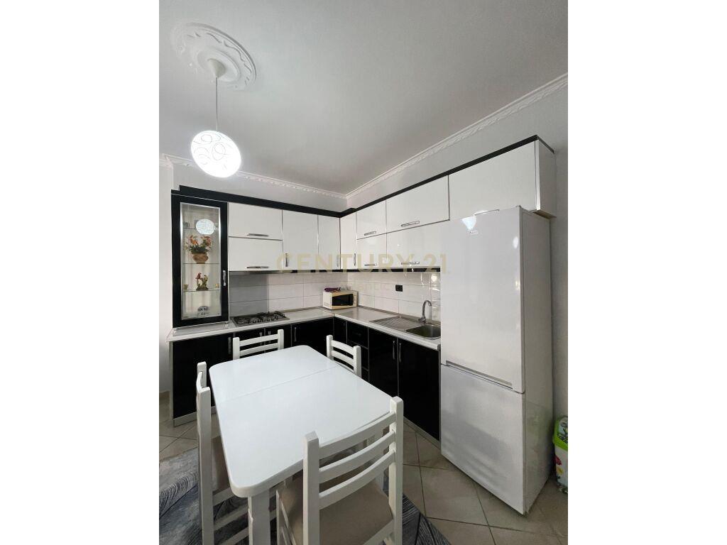 JEPET ME QERA APARTAMENT 1+1 PLAZH RROTA E KUQE!!