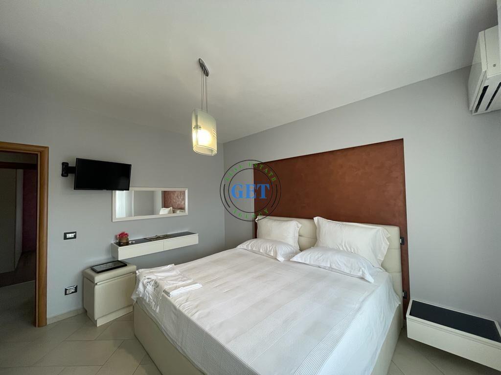 Qira, Apartament 2+1+2,Vollga Durres.