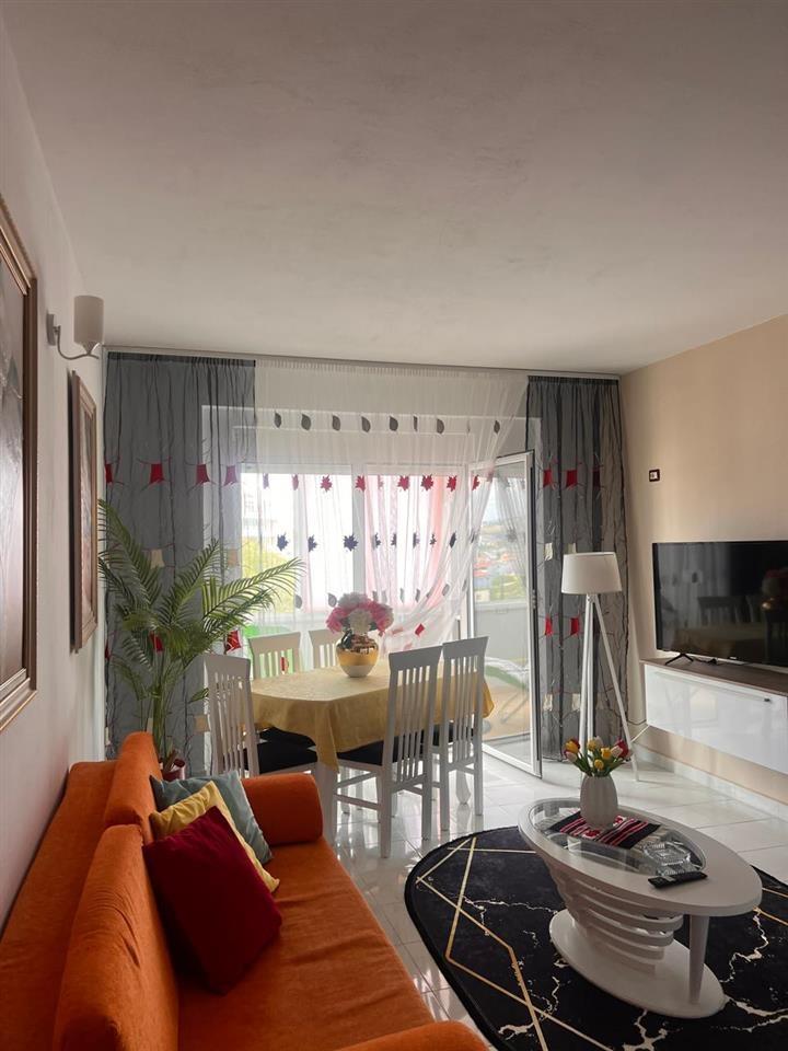 SHITET APARTAMENT 1+1 PLAZH