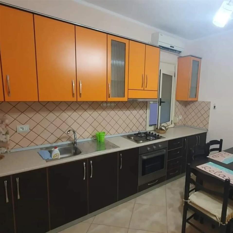 SHITET APARTAMENT 2+1 ME SUPER PAMJE NGA DETI