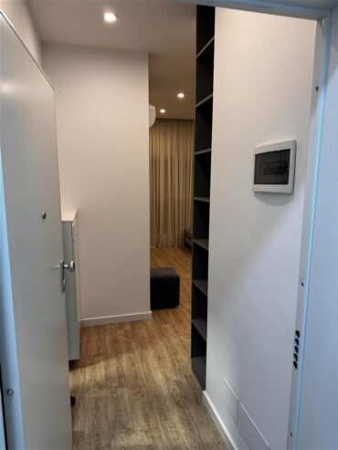 Shitet apartament 1+1 Mangalem Alidemi