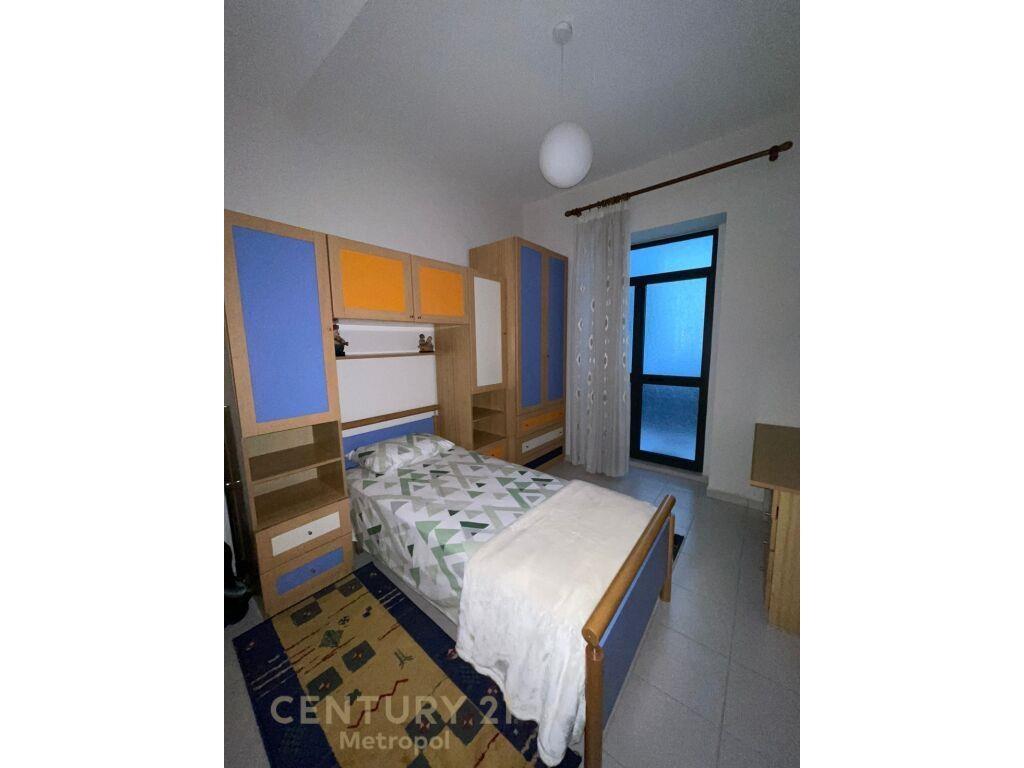 JEPET ME QIRA APARTAMENT 2+1, PALLATET AGIMI