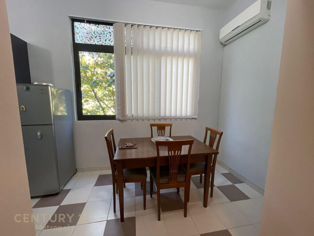 JEPET ME QIRA APARTAMENT 2+1, PALLATET AGIMI