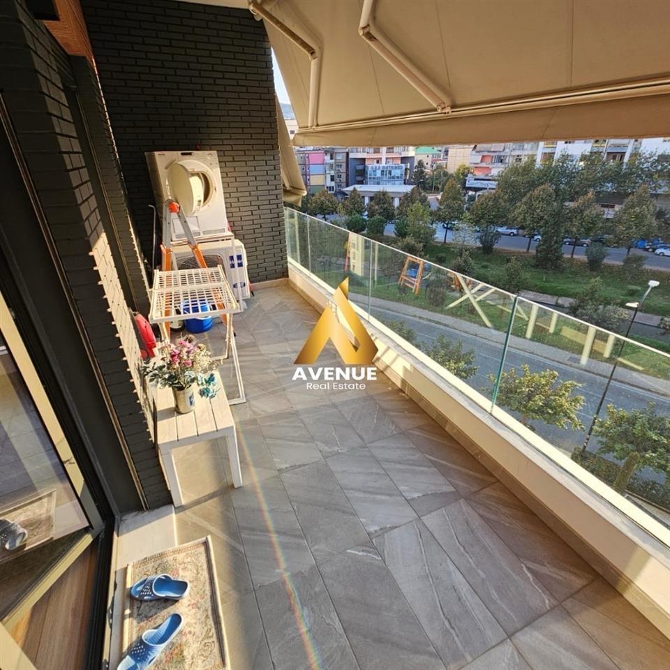 JEPET ME QERA APARTAMENT LUKSOZ 1+1, KOMPLEKSI DELIJORGJI,