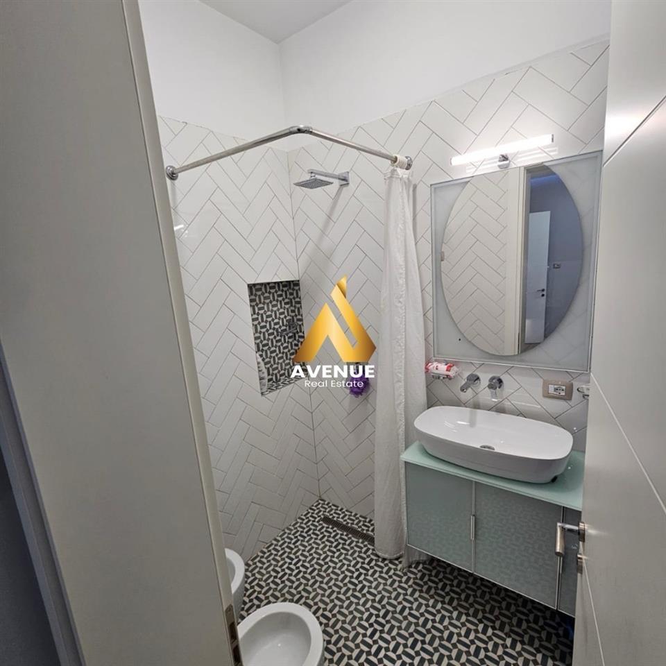 JEPET ME QERA APARTAMENT LUKSOZ 1+1, KOMPLEKSI DELIJORGJI,