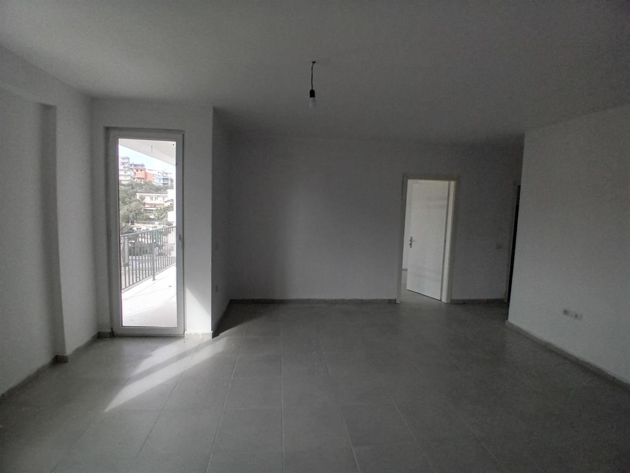 APARTMANET ME QIRA 3+1