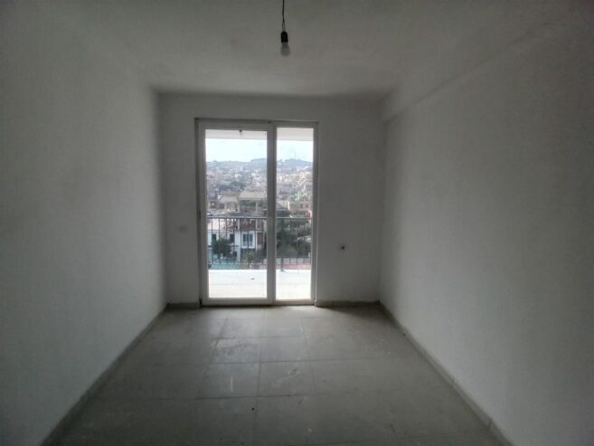 APARTMANET ME QIRA 3+1