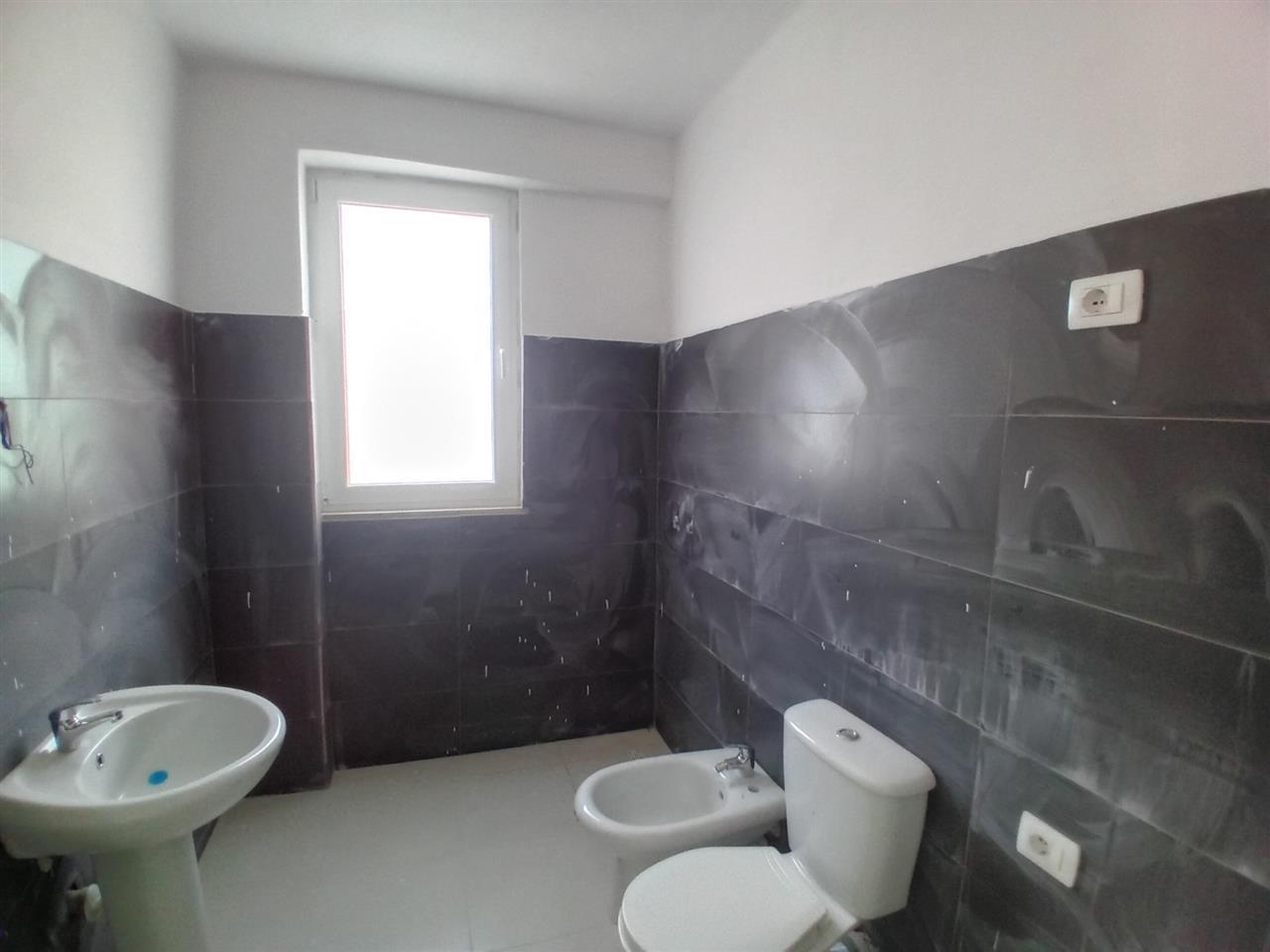 APARTMANET ME QIRA 3+1