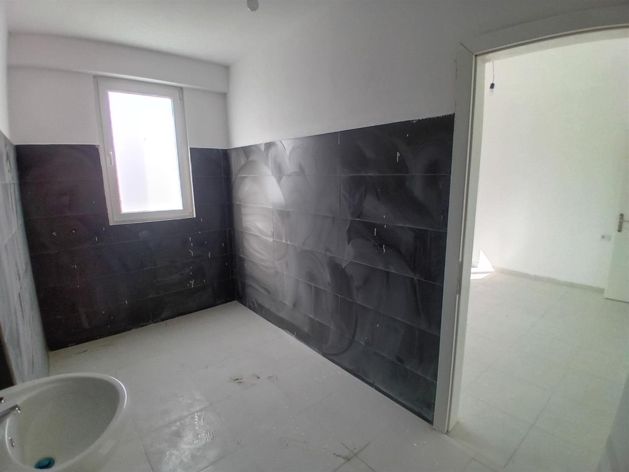 APARTMANET ME QIRA 3+1