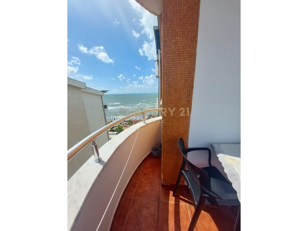 JEPET ME QERA APARTAMENT 1+1 ME PAMJE DETI PLAZH HEKURUDHA