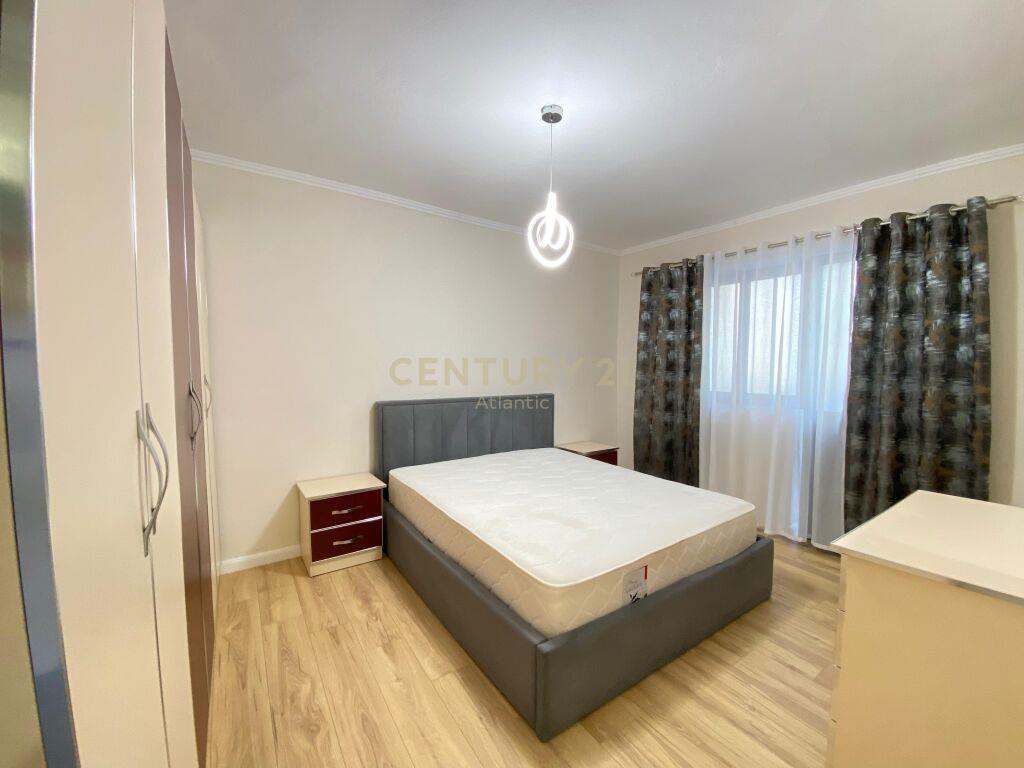 SHITET APARTAMENT 2+1 PALLATI PERBALLE DREJTORISE SE POLICIS