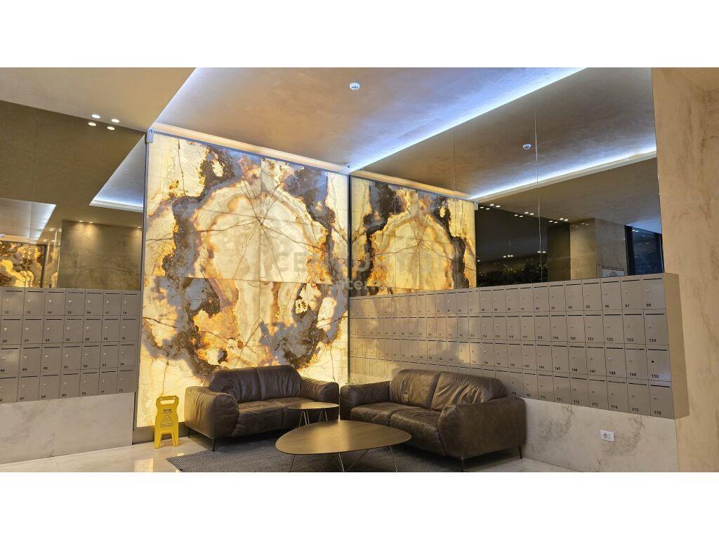 Jepet me qira Apartament 2+1+2 1,800 € ENT103752