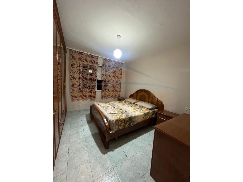 Qera, Apartament 1+1, Ish Parku i Autobuzave, Tiranë