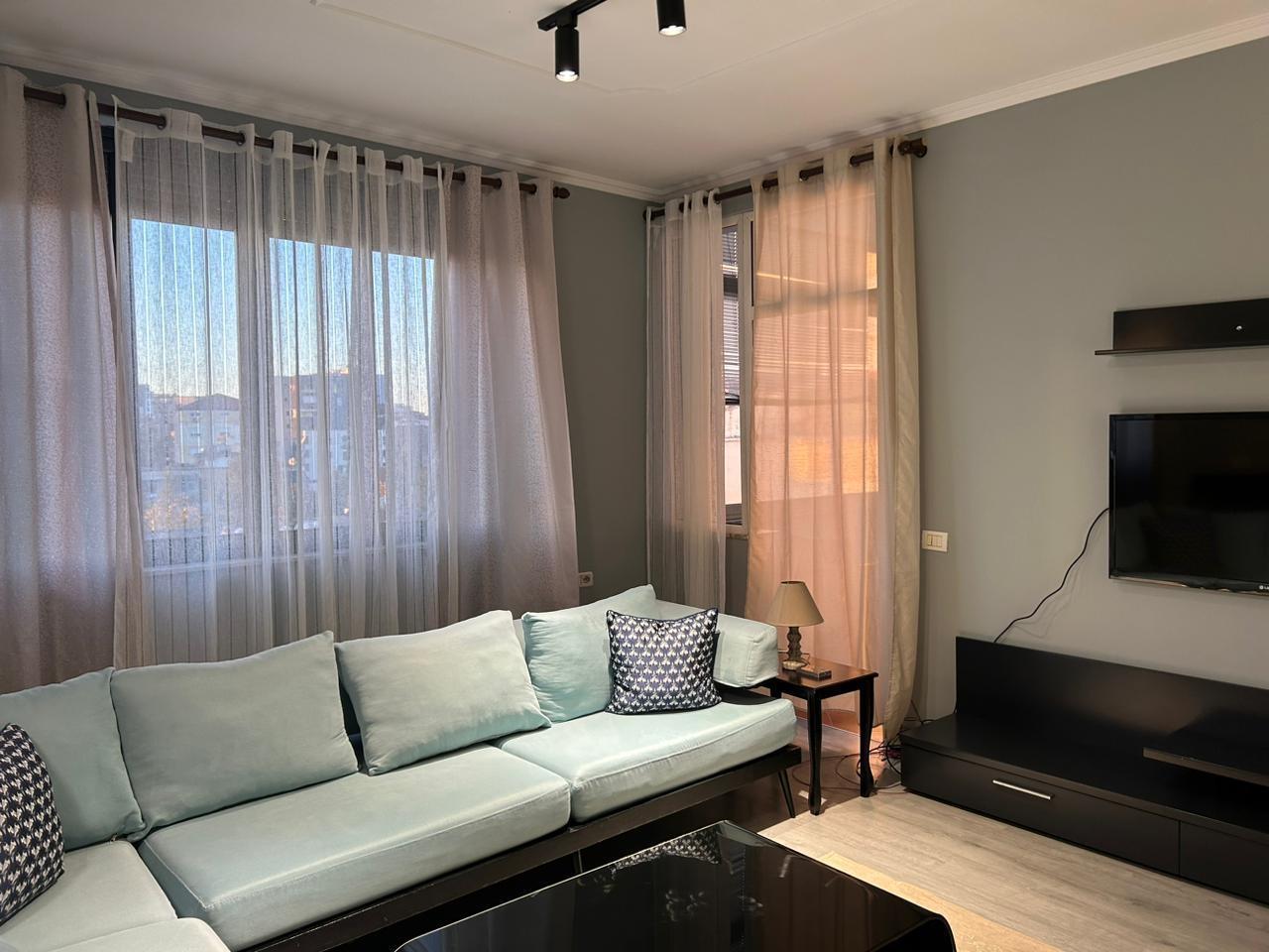 Apartament me qira 2+1, Shkolla Baletit.