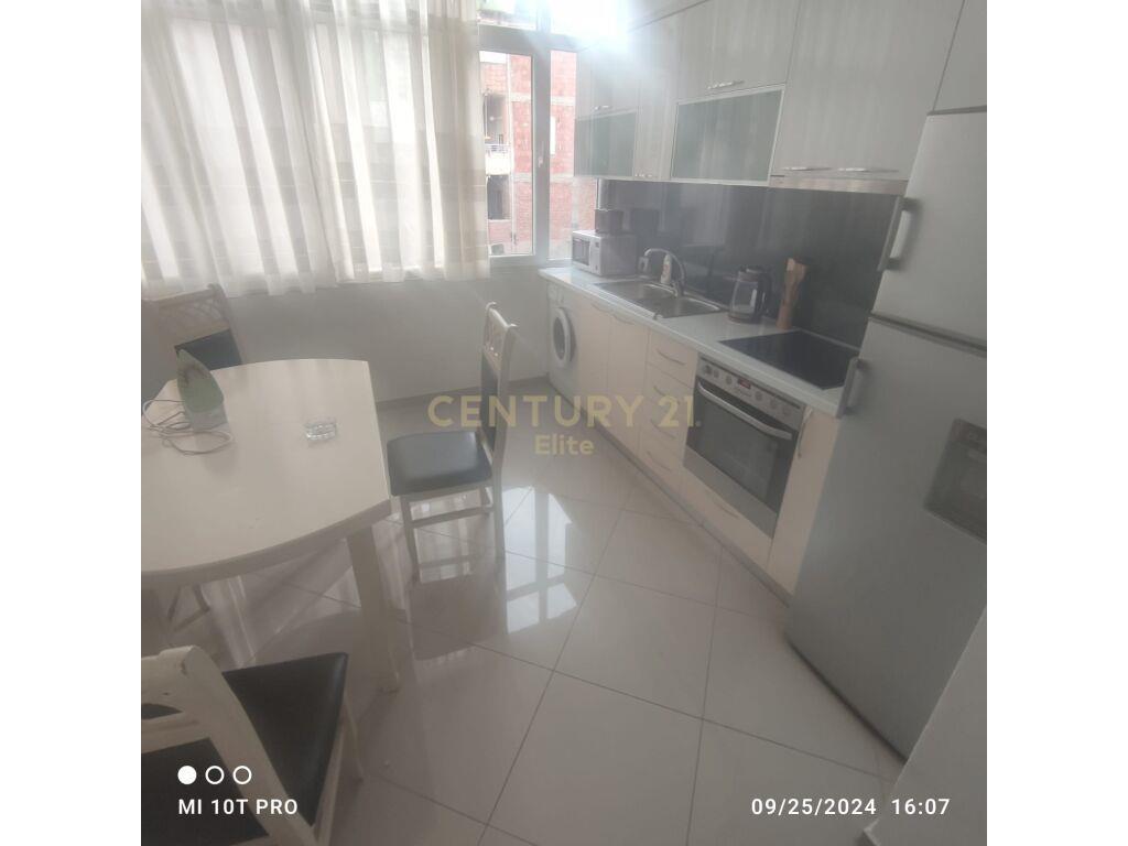 APARTAMENT ME QIRA 2+1 TE PALLATET AGIMI!