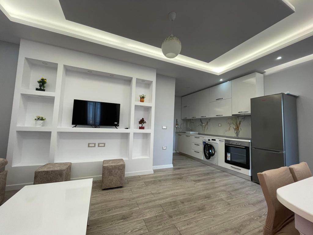 Shtepi Private| Qira| Golem