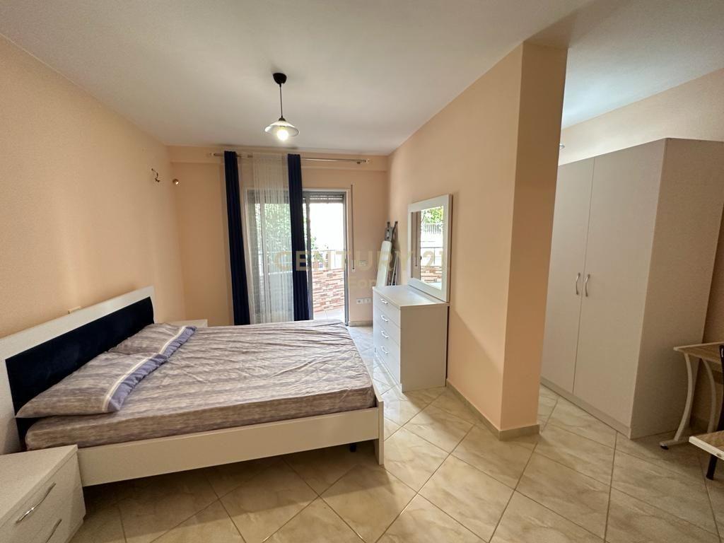 SHITET APARTAMENT 150m2 2+1+2 NE VOLLGA!