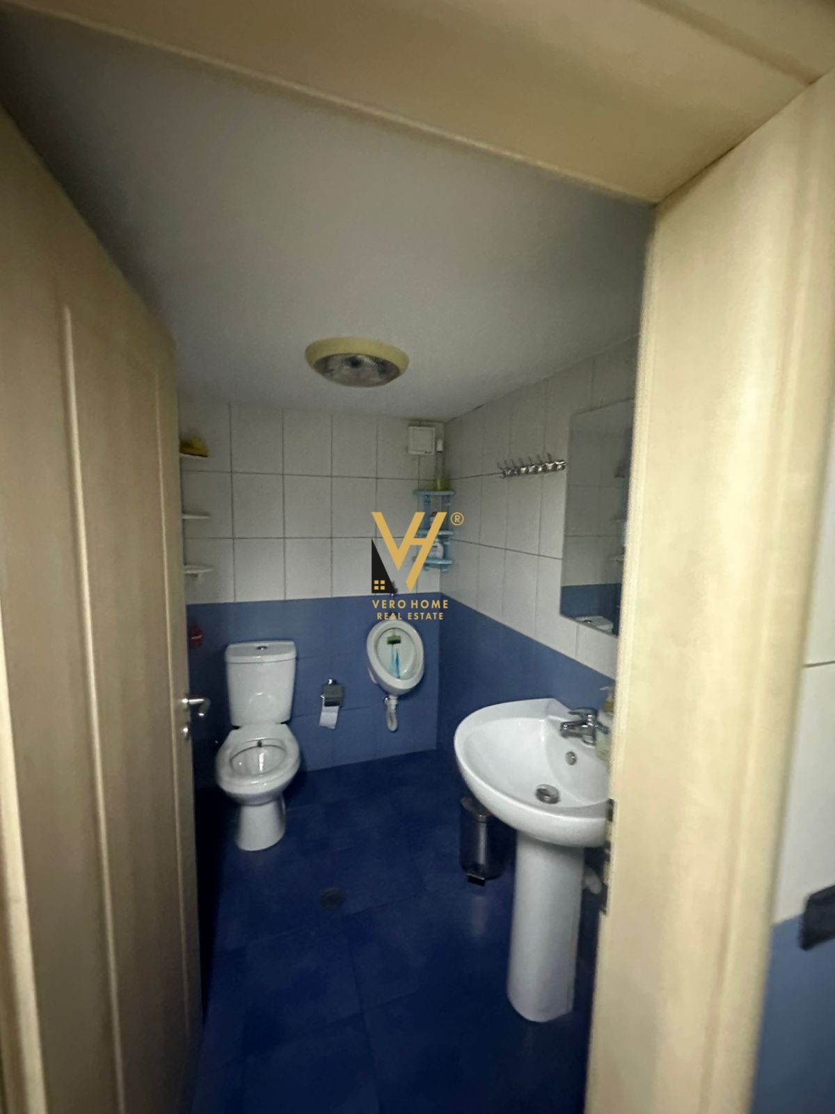 DYQAN 166 M2 PAS DELIJORGJIT 780.000 EURO