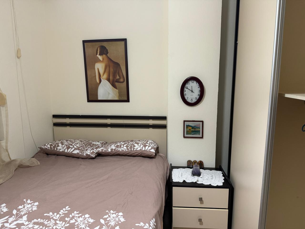 JEPET APARTAMENT 1+1 ME QIRA NE QENDER PALLATI KULTURES