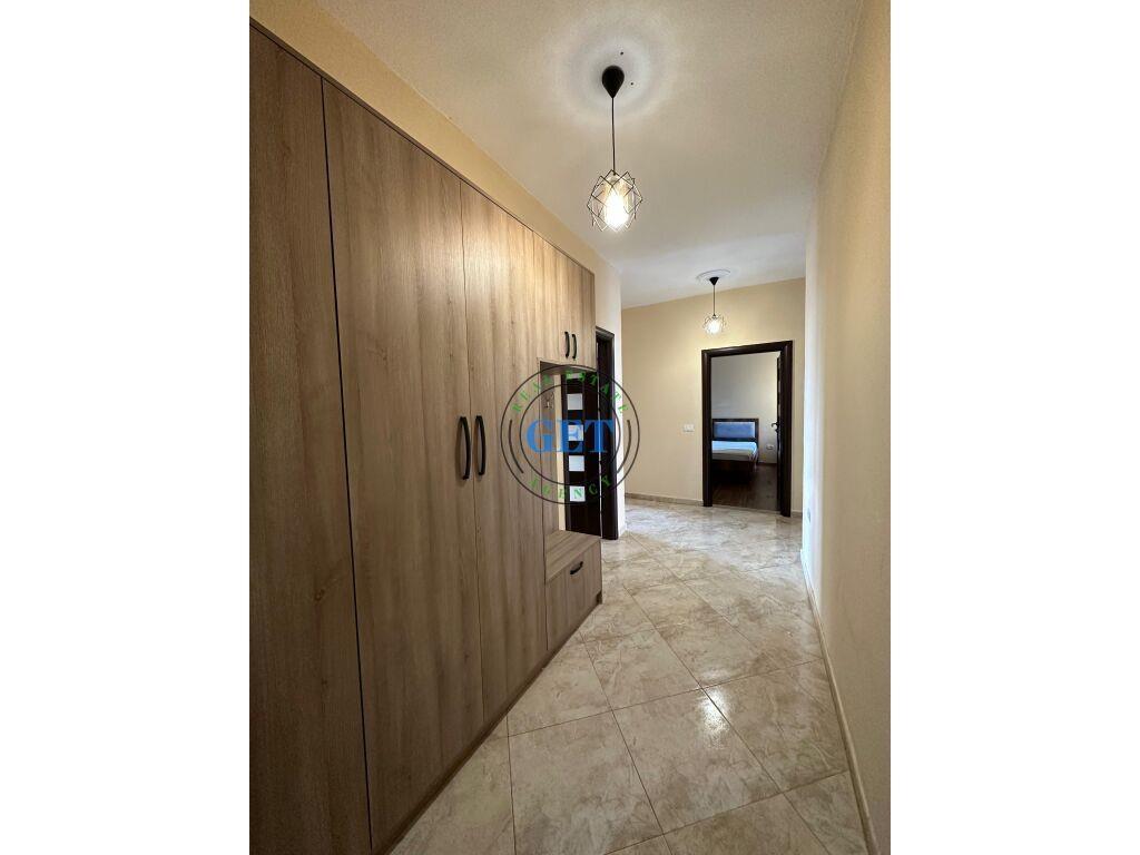 Qira, Apartament 3+1+2 Tualete,Ish-URT, Durres!