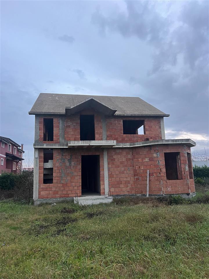 SHITET SHTEPI PRIVATE, DURRES SPITALLE 150,000