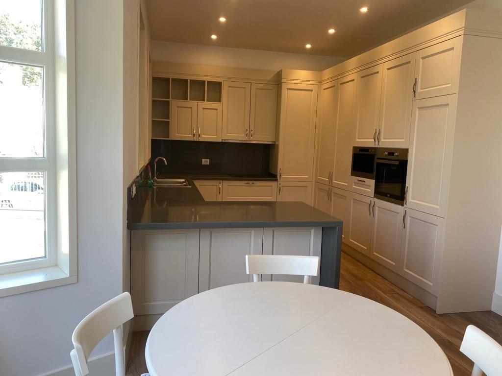 Qera, Vilë, Rezidenca ”Rolling Hills”, Tiranë