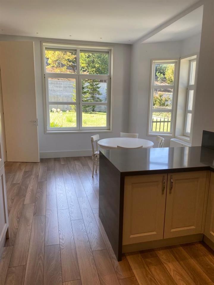 Qera, Vilë, Rezidenca ”Rolling Hills”, Tiranë