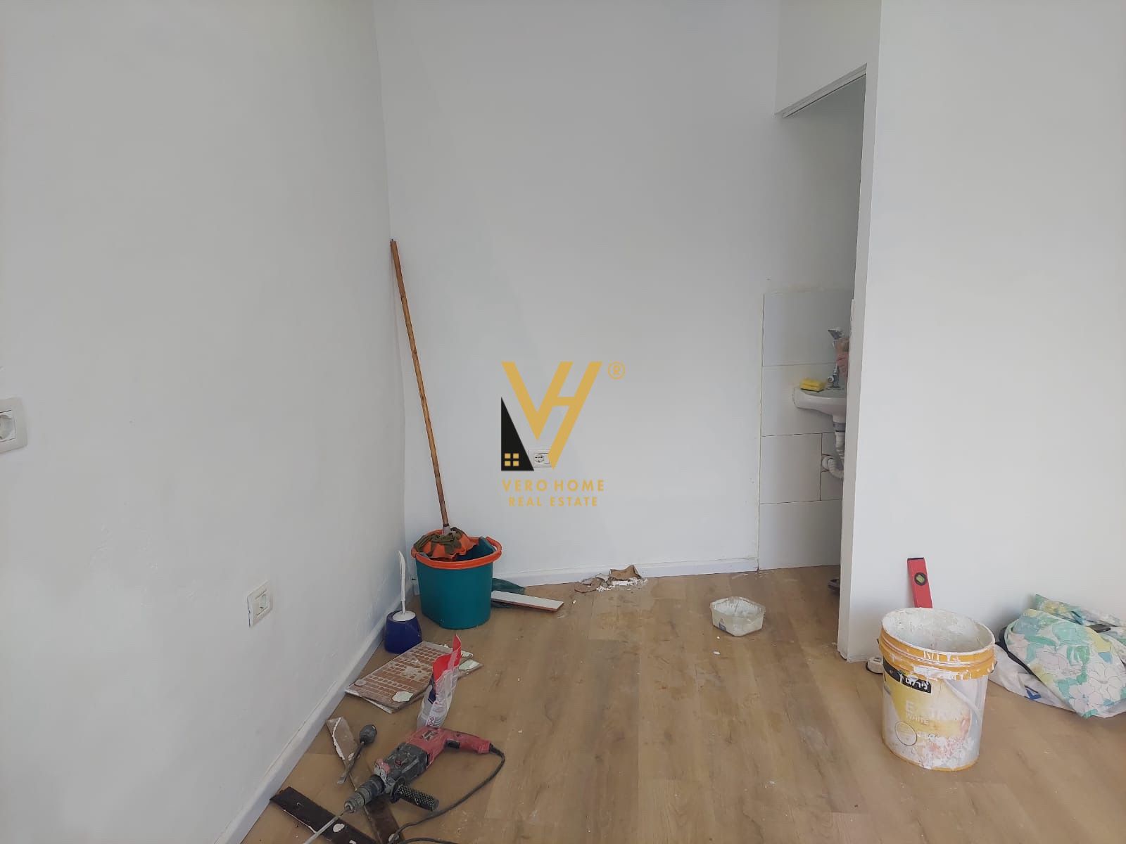 DYQAN 15 M2 TE RR PJETER BUDI 30.000 LEKE