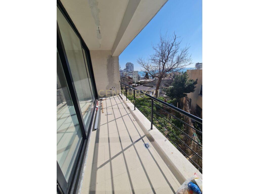 SHITET SUPER APARTAMENT 2+1+2 TE VILA E ZOGUT!