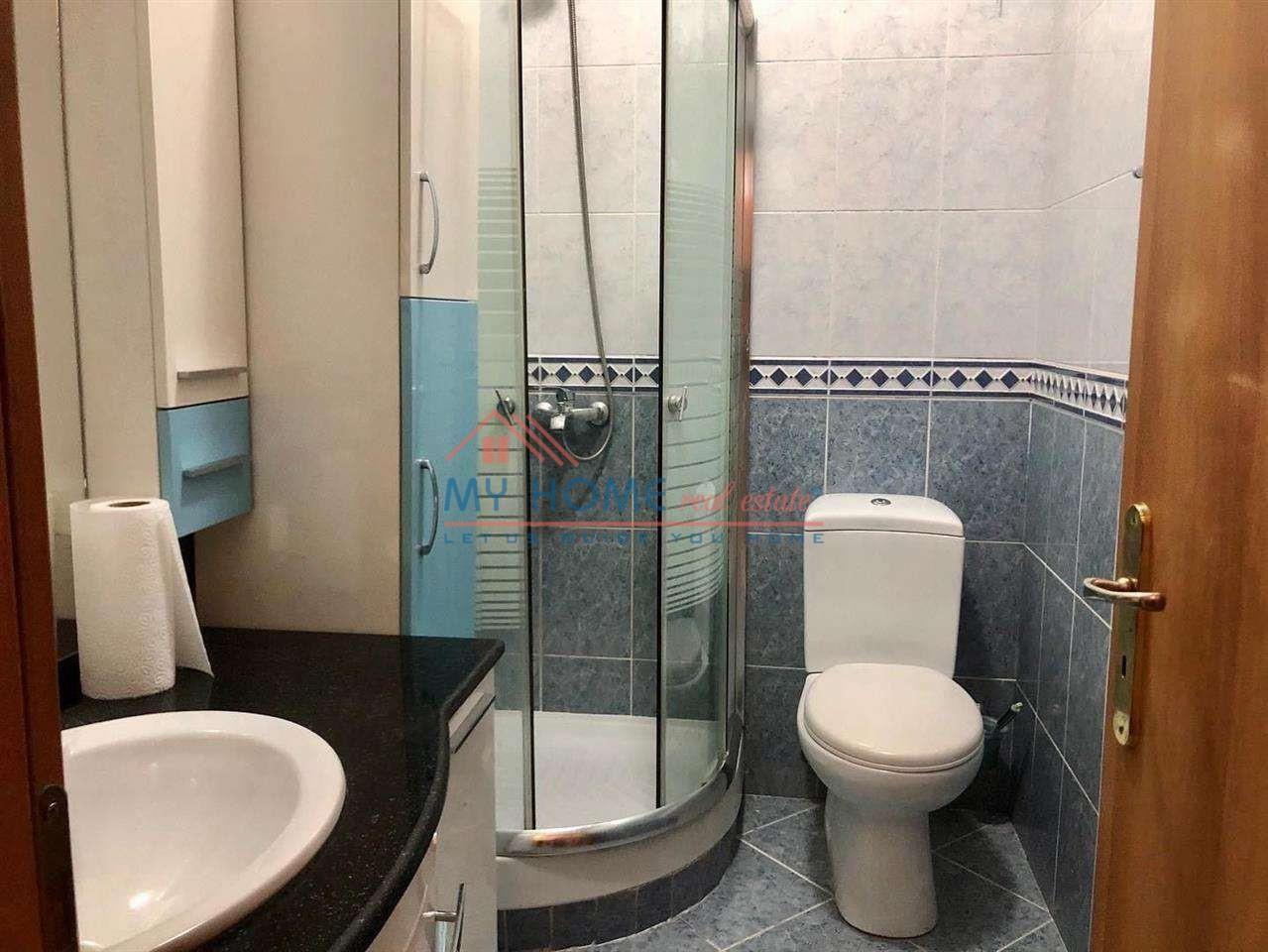 Apartament 2+1 Me Qira Rruga e Kavajes Tirane