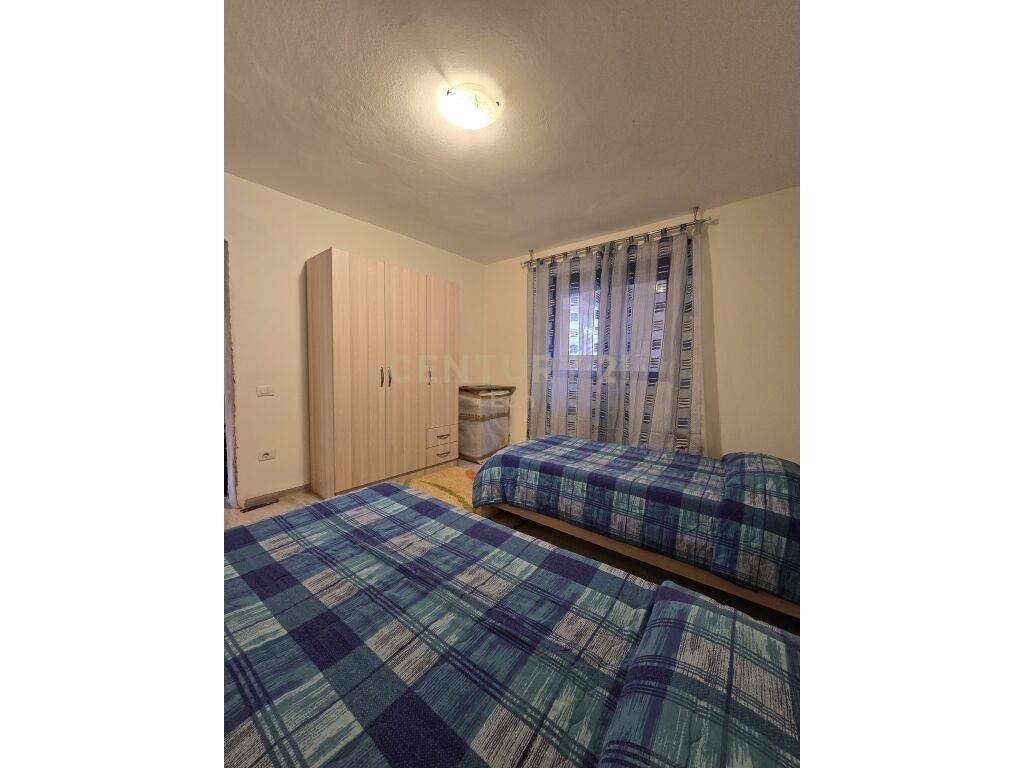 JEPET ME QIRA APARTAMENT 2+1 ME OBORR NE DURRES!
